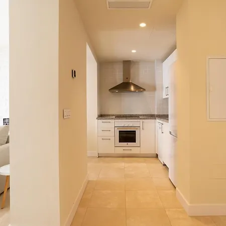 Apartment Urbe 10 Carreteria 1 Bedroom Malaga