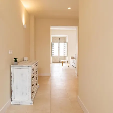 Apartment Urbe 10 Carreteria 1 Bedroom *